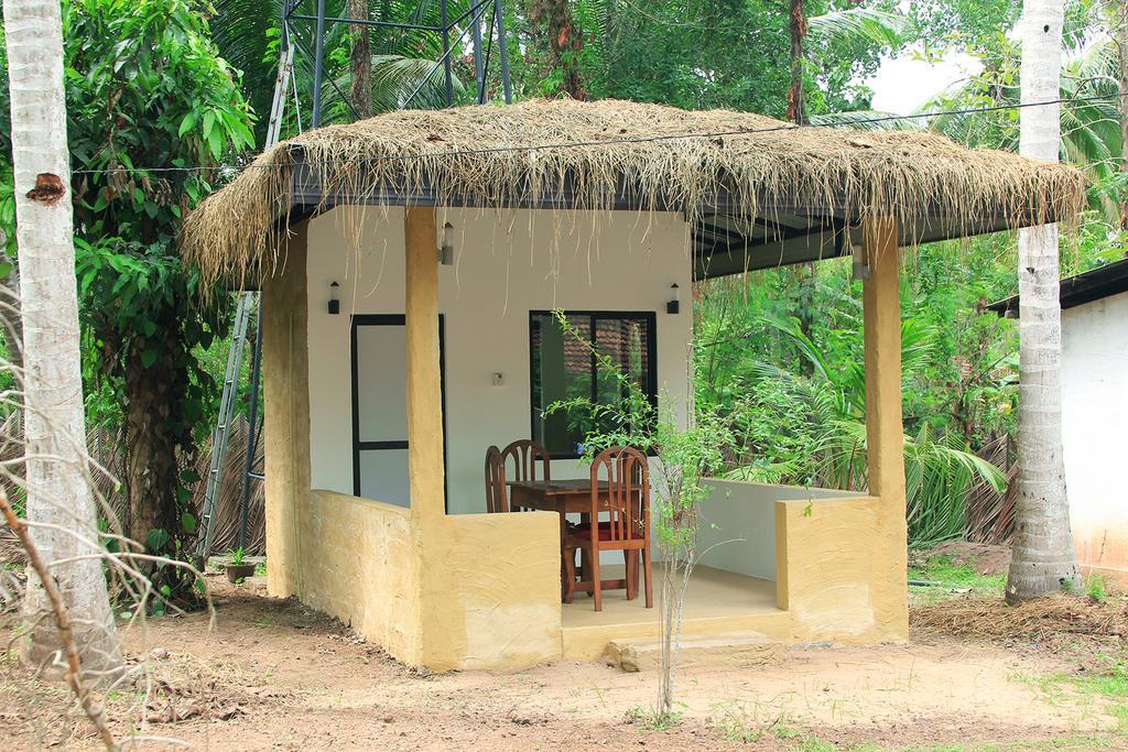 Elegant Hamlets Home Stay Chilaw Exteriör bild